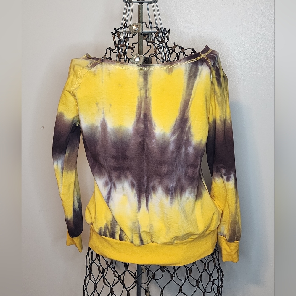 Off Shoulder Sweatshirt - Picture 6 of 7